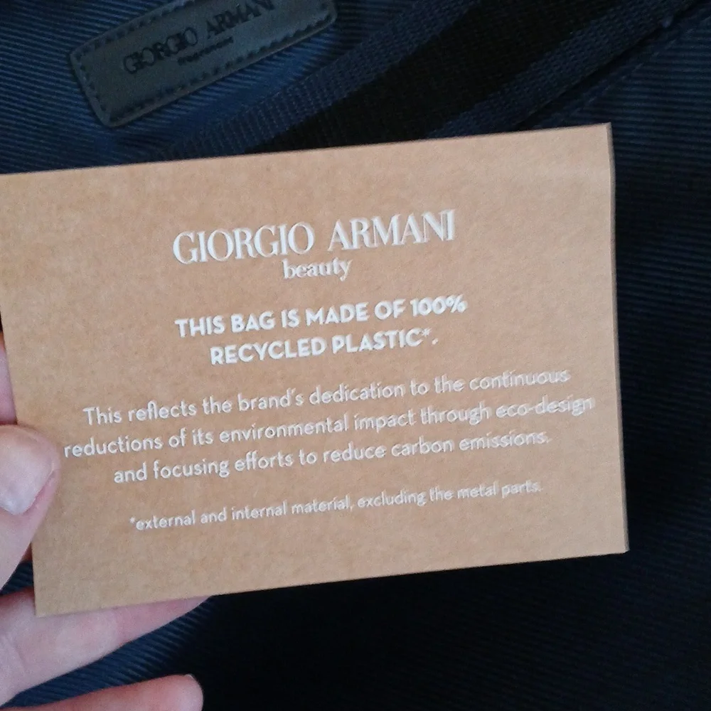 New Giorgio Armani Mens's Travel Bag in Navy.